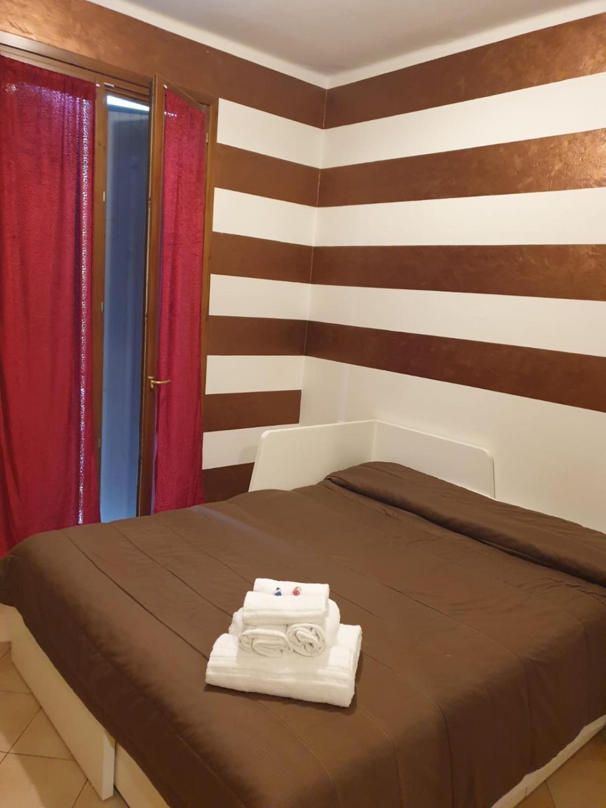 Salotto "900Strati" Hotel Bergamo Ngoại thất bức ảnh